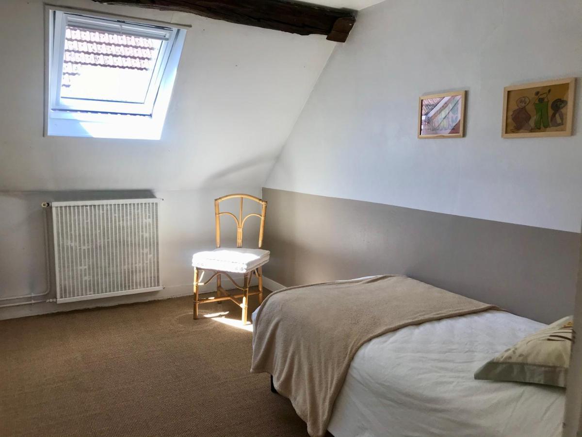 Gite de Mauxe Acquigny Extérieur photo